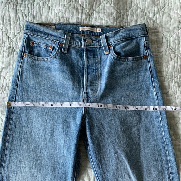 COPY - Levi’s Wedgie straight leg jeans - Picture 8 of 11